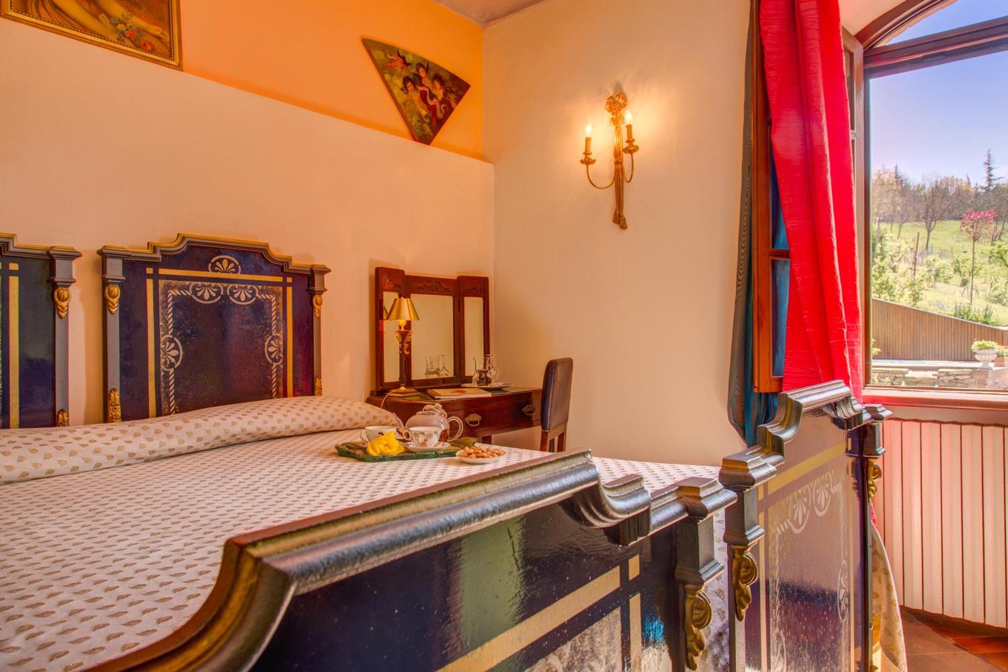 Villa La Favorita Alba  Habitación foto